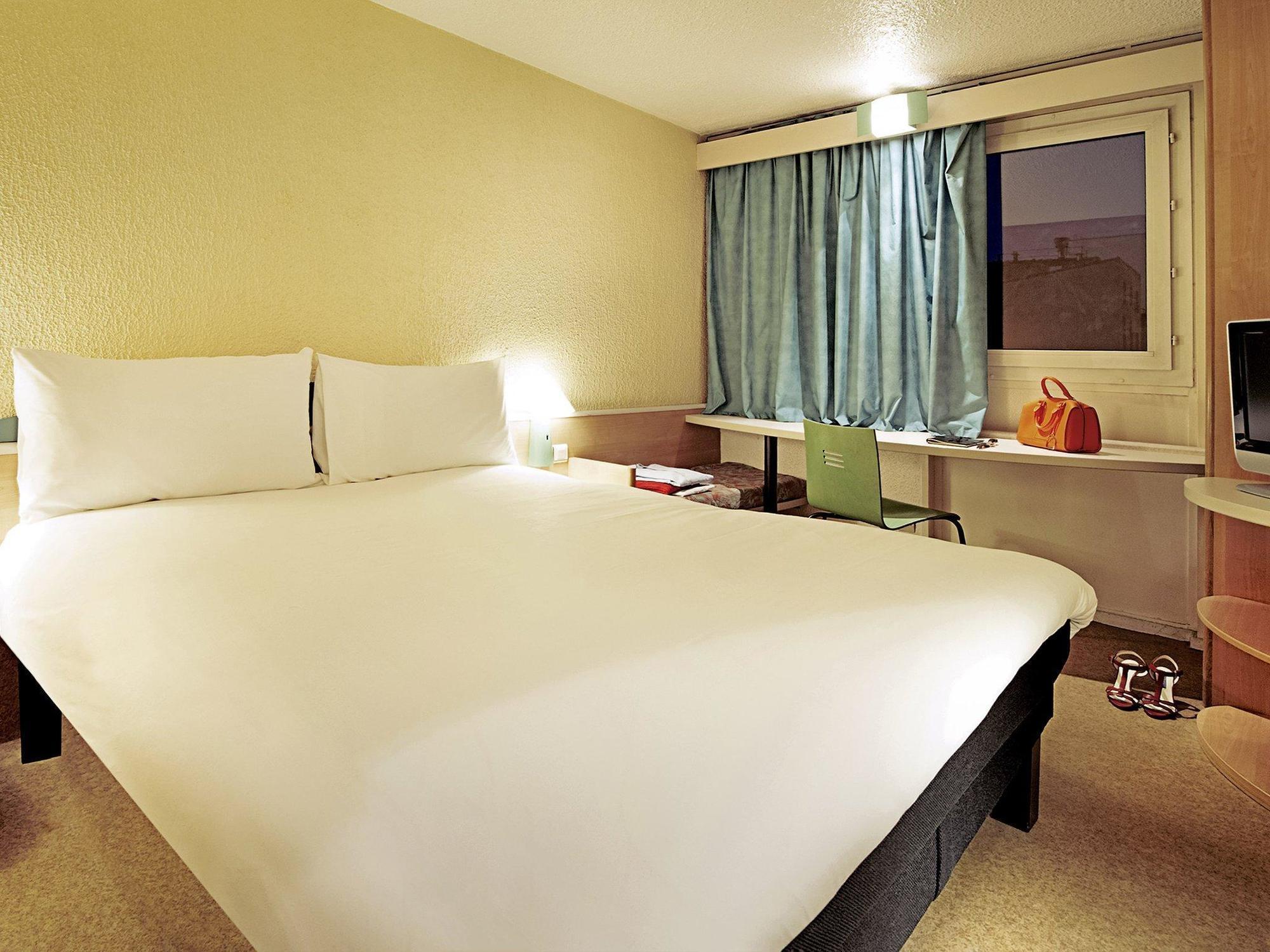 Ibis Poitiers Sud Hotell Eksteriør bilde