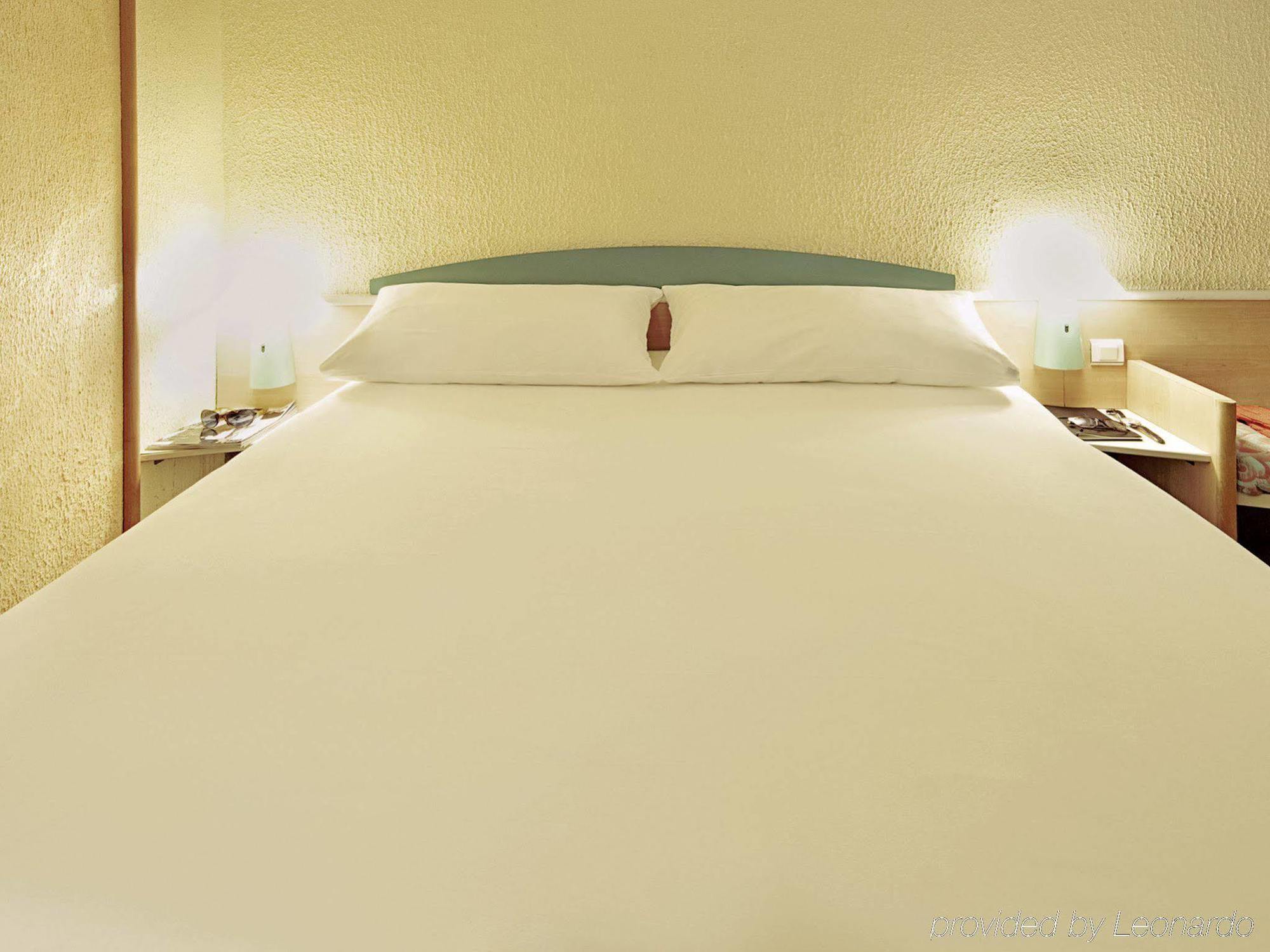 Ibis Poitiers Sud Hotell Eksteriør bilde